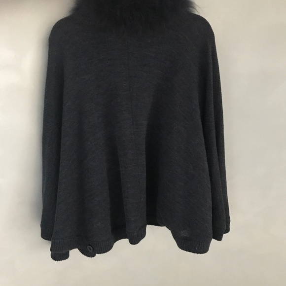 PAUL LEINBURD Poncho Sweater with Fox Trim - Picture 2 of 2